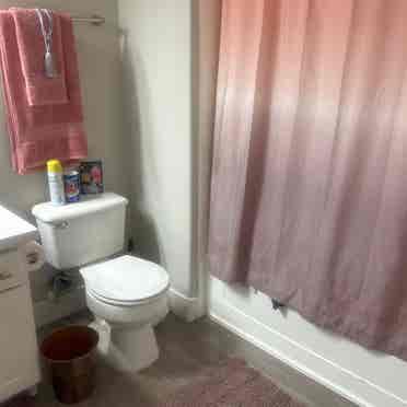 Room for rent with bathroom.