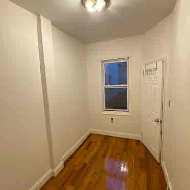 2 Private rooms 4 rent - female apt