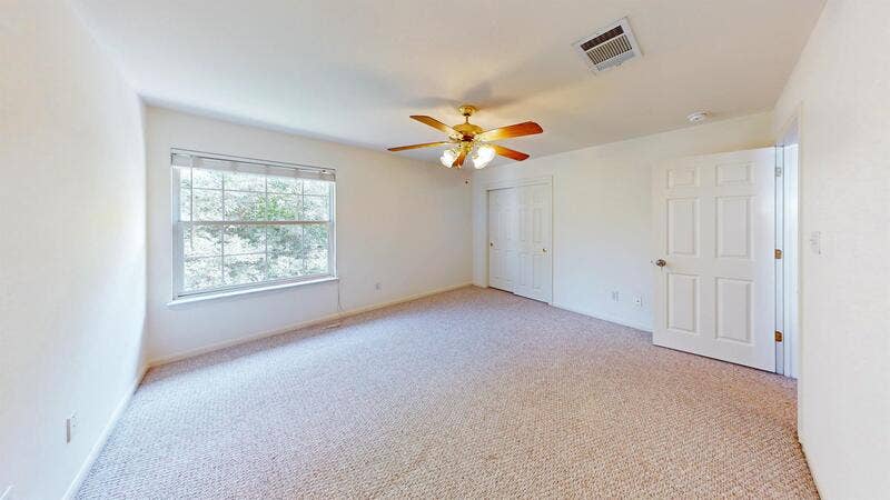 1 BR in Round Rock