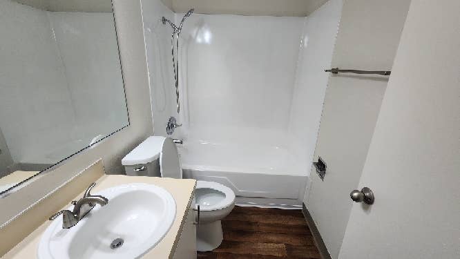 2 Bedroom