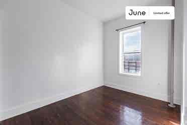 3 BR in New York City