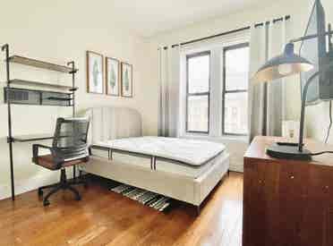 Furnished Room in Crown Heights