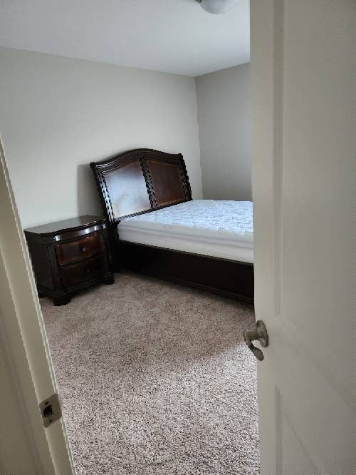 Room in a house for female renter.