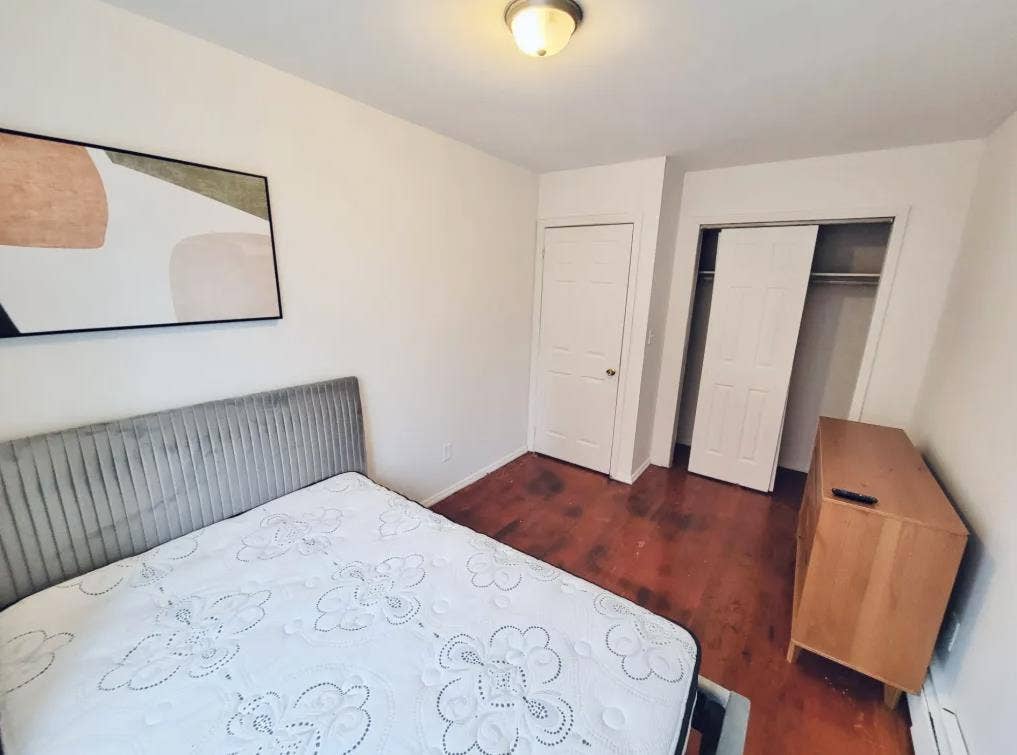 Furnished Room in Clinton Hill