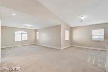 Spacious Room for Rent in Southwest