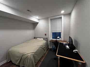 DREXEL STUDENT SUBLEASE AVAILABLE