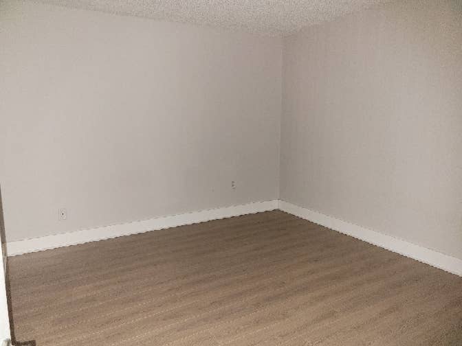 Seeking Roommate to Share Townhome