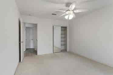 1 BR Available in San Antonio