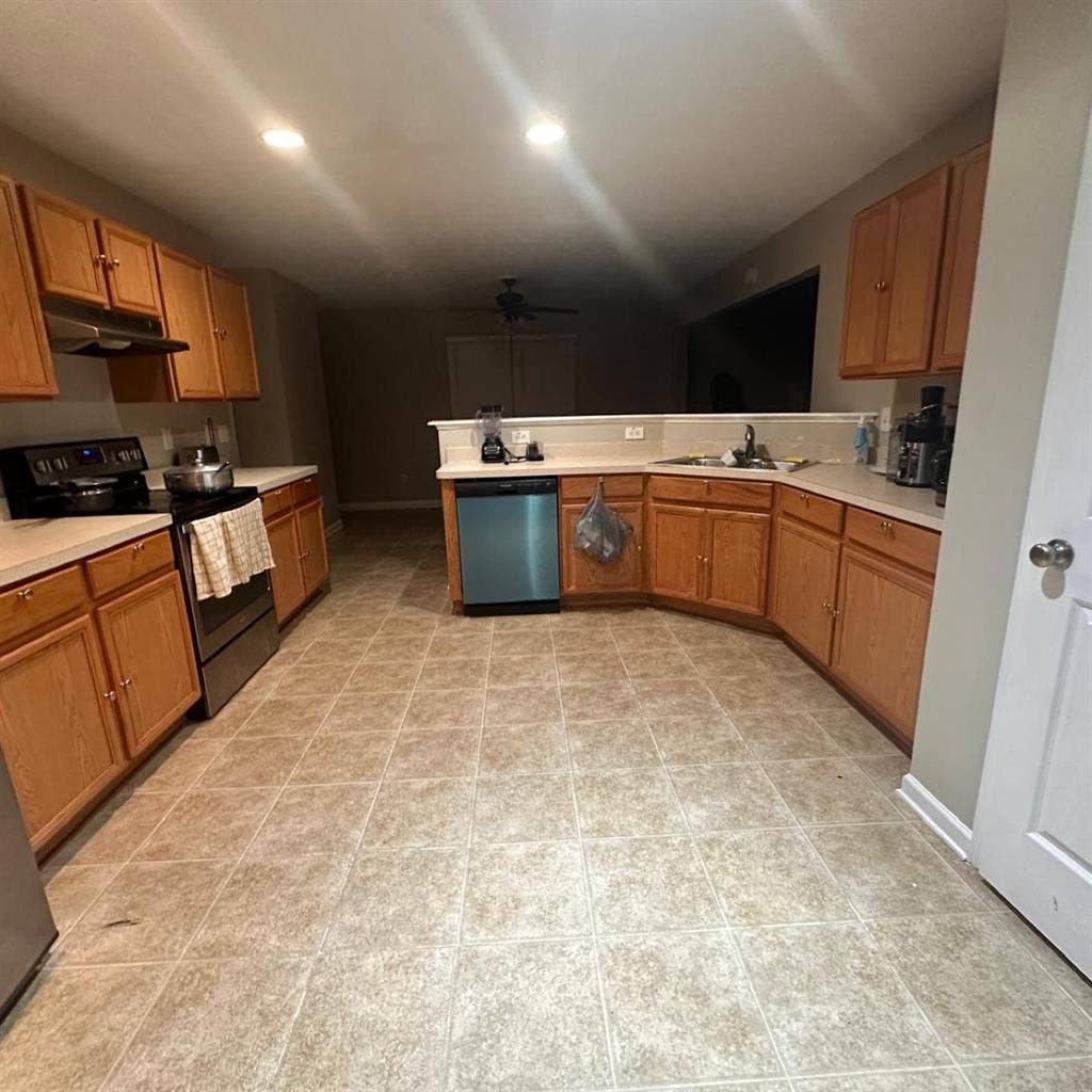 Entire home for rent In College Pa