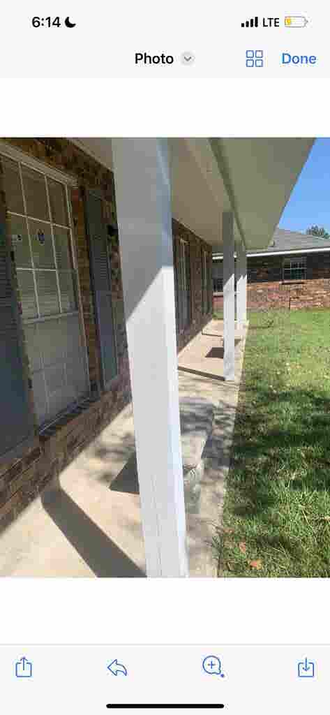 Room available in 4 bedroom home