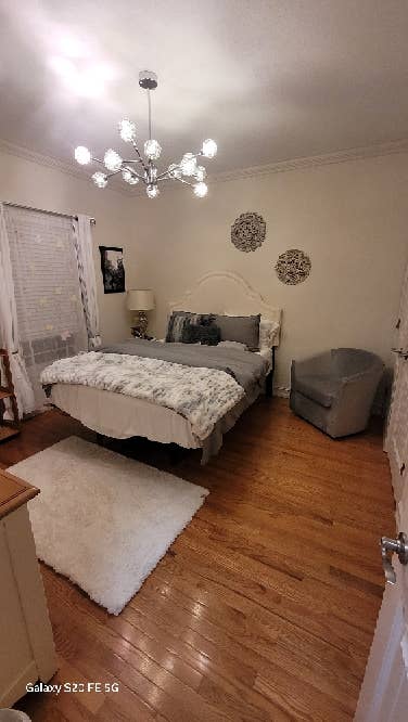 Furnished room for rent