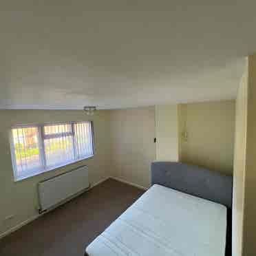 Double Room to Rent