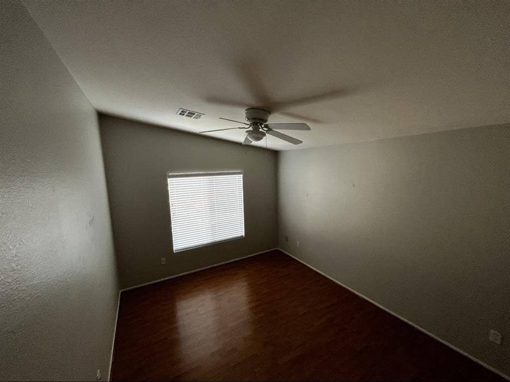 Room and bathroom, bed optional