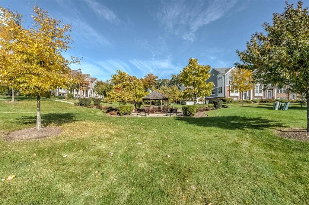 Perfect & Quiet 
Room for Rent