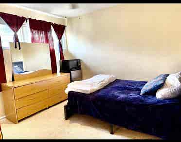 FULLY FURNISHED ROOM