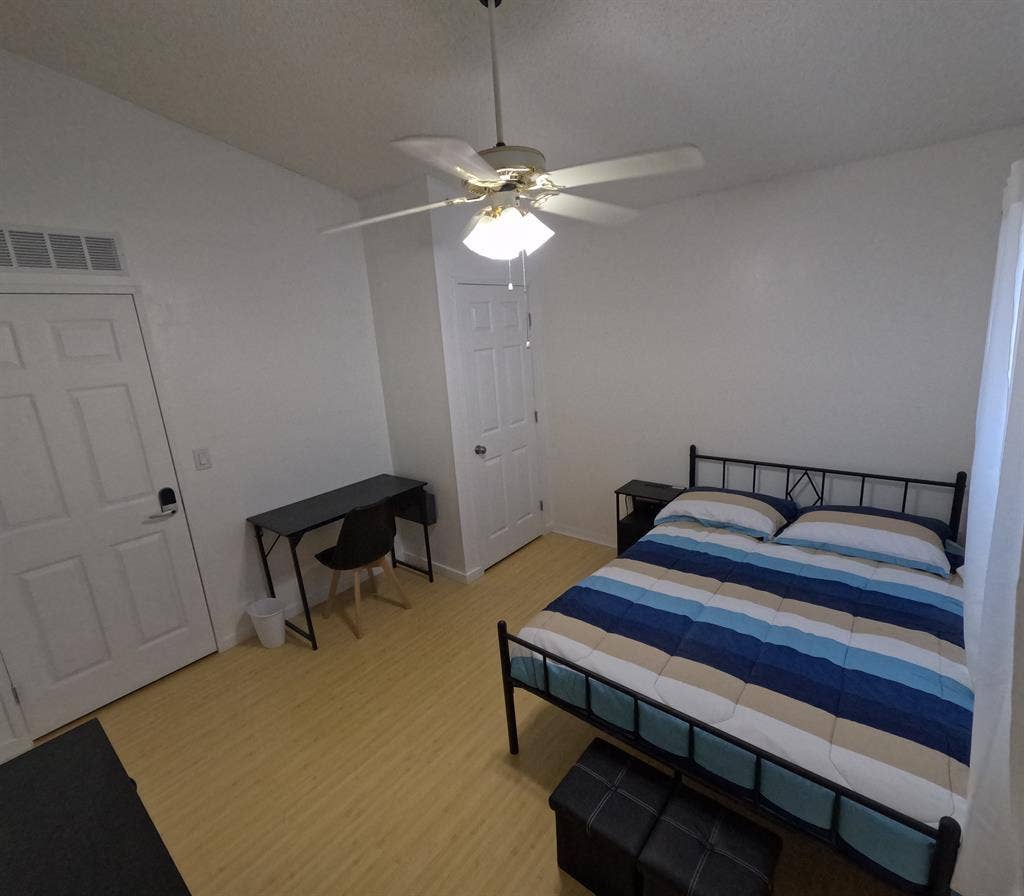 Room for Rent in Palm Bay, FL