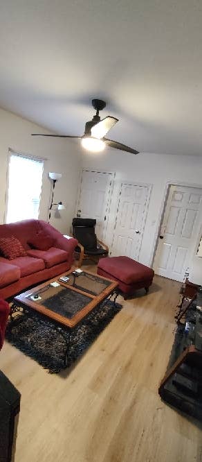 Room for rent in Concord, NH.