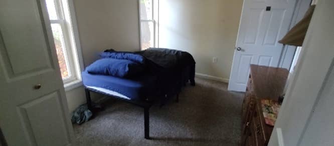 Room for rent in Concord, NH.