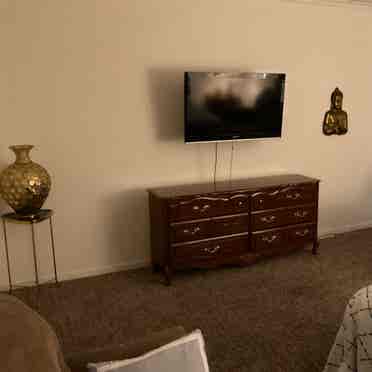 Large private fully furnished room