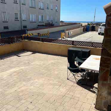 Great location in Hermosa Beach! 