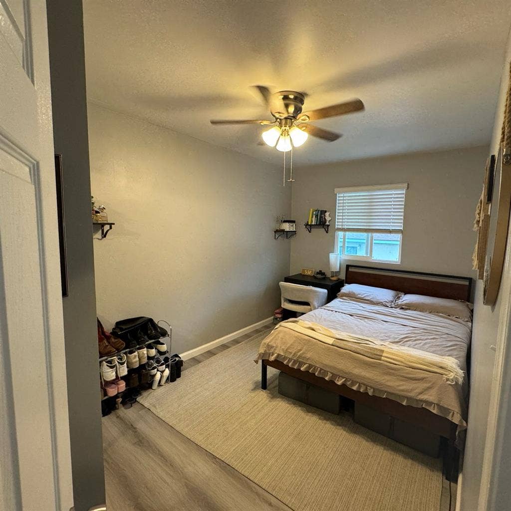 Bedroom available for female only!