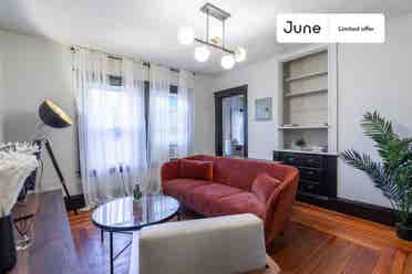 5 BR in Boston