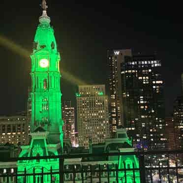 City Hall Sublet with Stunning View