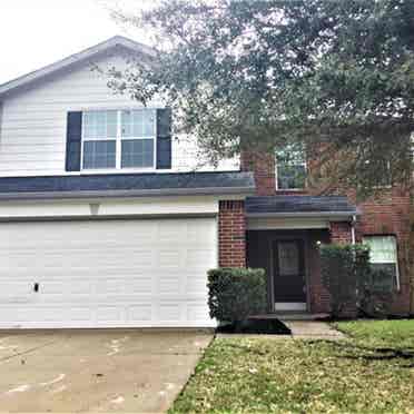 3 BEDROOM SINGLE FAMILY HOME 