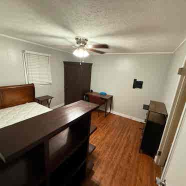 Private Room for Rent in 2bd House