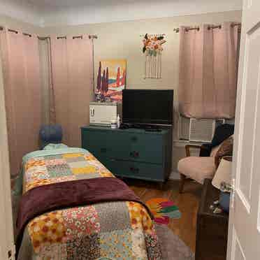 Room for rent in Alamo Heights