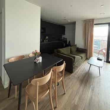 Spacious DoubleBedroom BromleyByBow