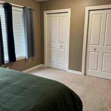 Private room for rent- roommate