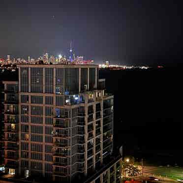 Toronto Skyline Views
 - Humber Bay