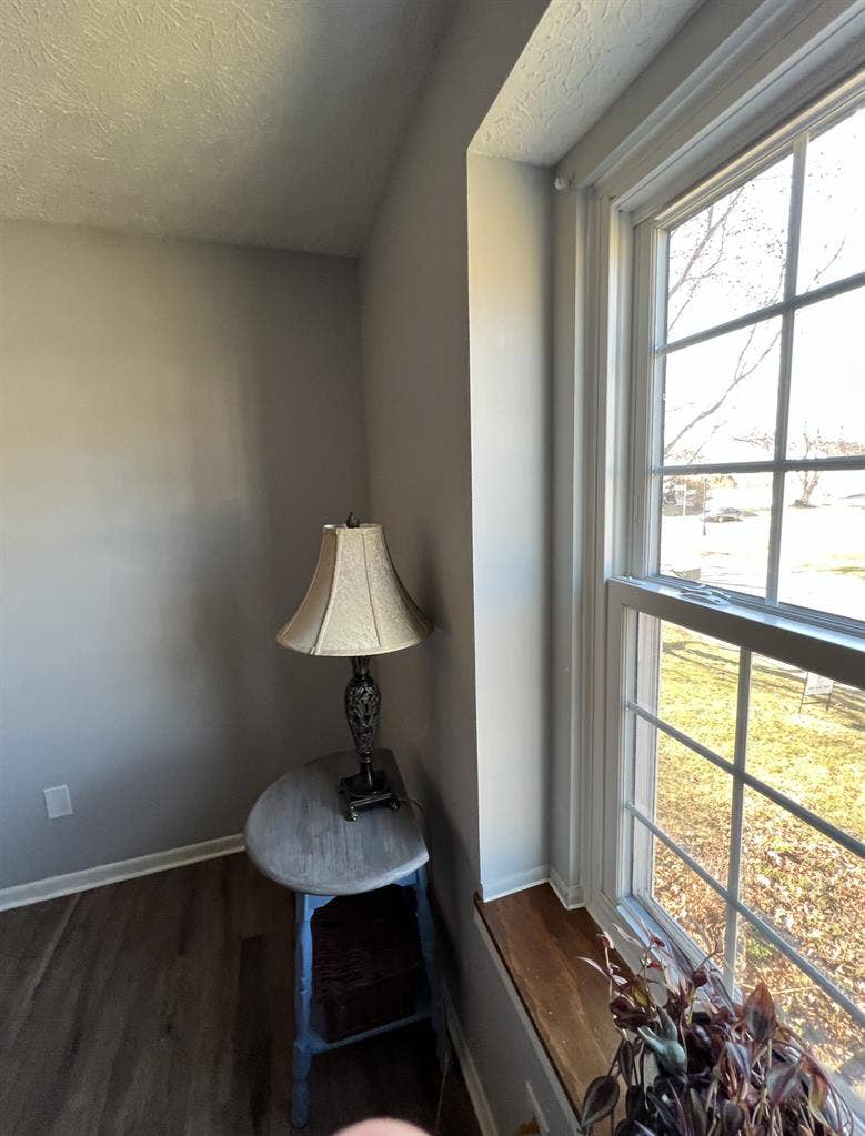 Bedroom avail Reynoldsburg home