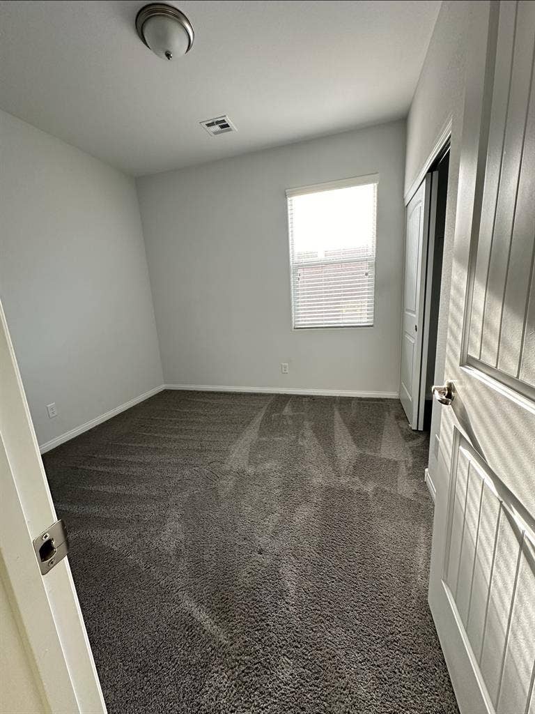 Room for rent! SW area!