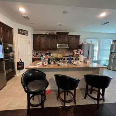 Multiple rooms with baths in house