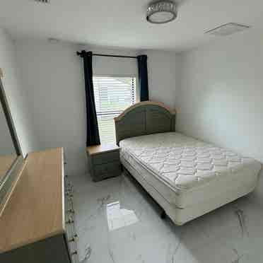 Furnished room all included