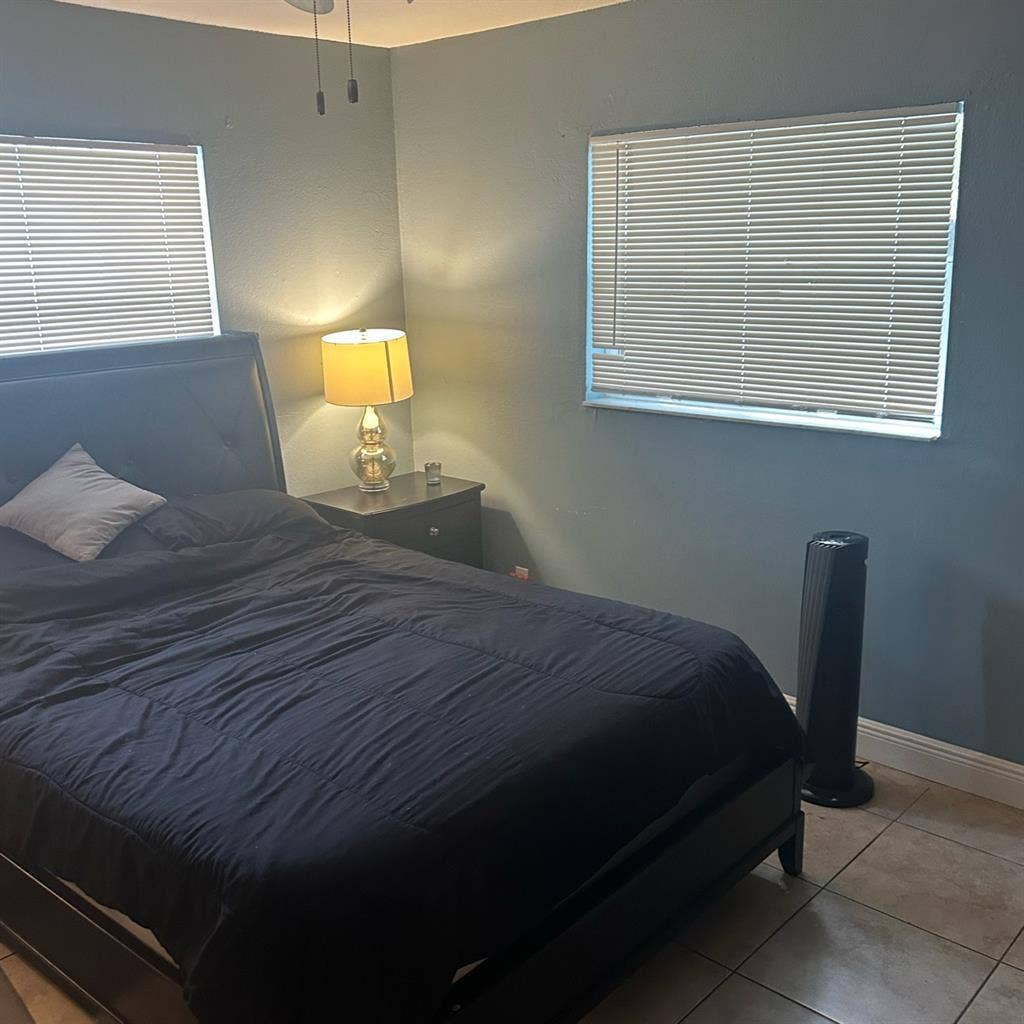 Room available in Fort Lauderdale