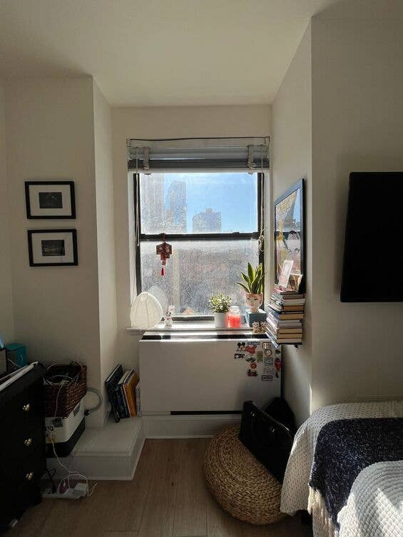 ✨Spacious Room in Midtown South✨