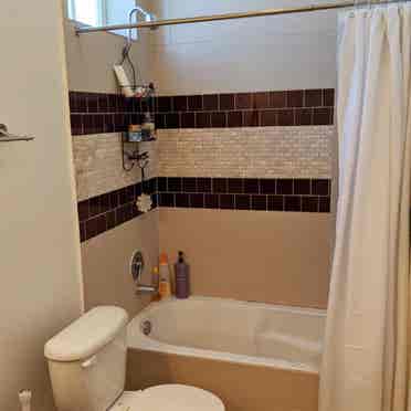 Sublet for Nov-march sherman oaks