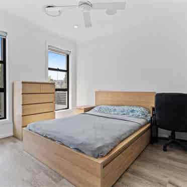 Furnished MASTER Bedroom Oran Park