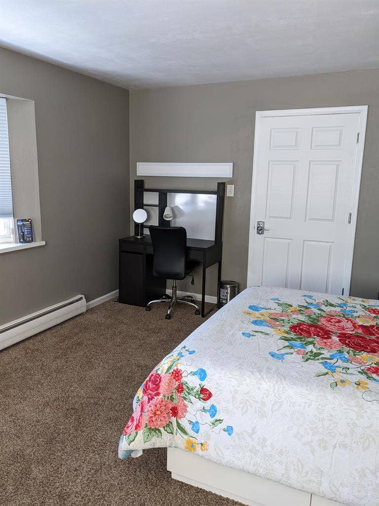 Fully furnished rooms in Denver DTC