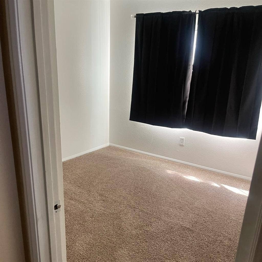 Room for Rent , Central Murrieta ,