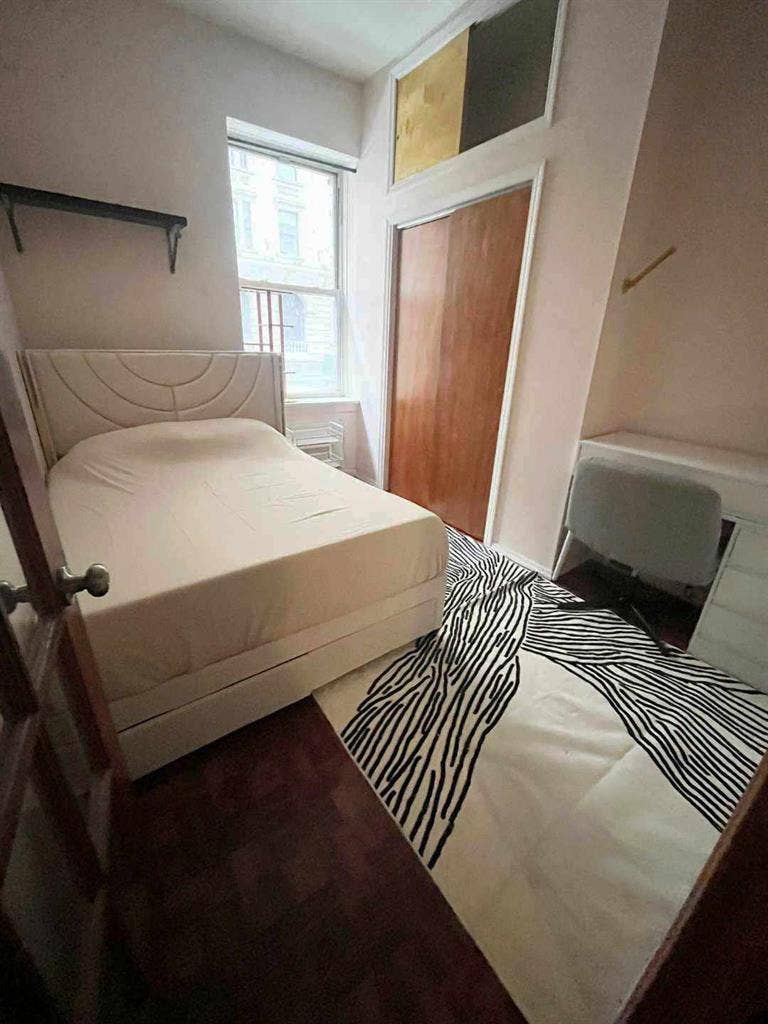 Spacious Furnished Room in Kips Bay