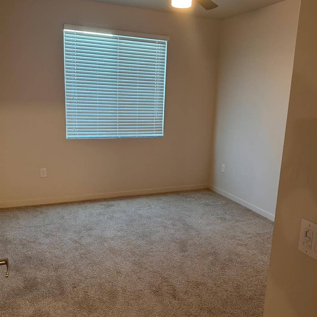 Room for Rent | East Mesa