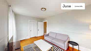 4 BR in Boston