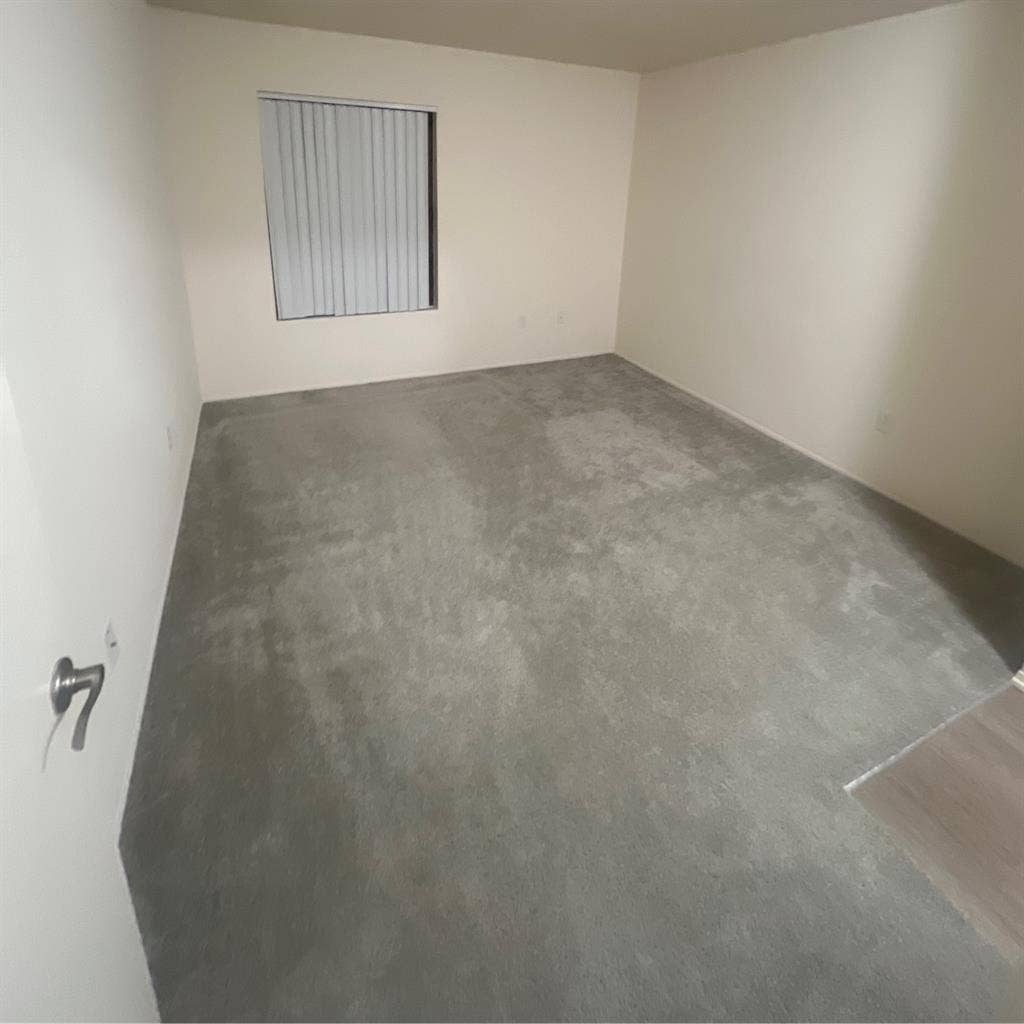 Mira Mesa Room for Rent