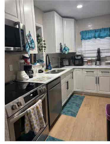Furnished room in Nice House
