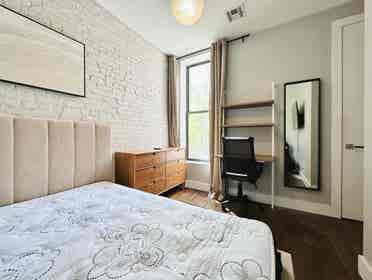 Furnished Room in Crown Heights