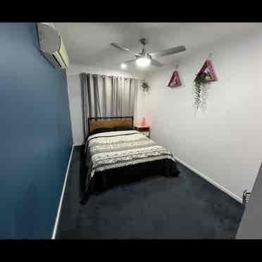 Room for rent  mins to Gold Coast